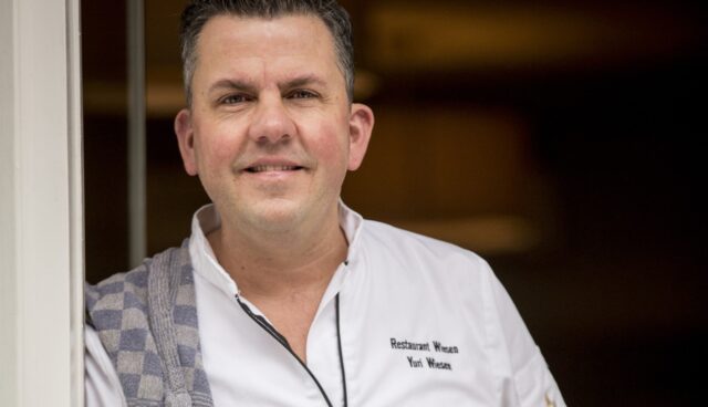 Patron-cuisinier Yuri Wiesen van restaurant Wiesen in Eindhoven