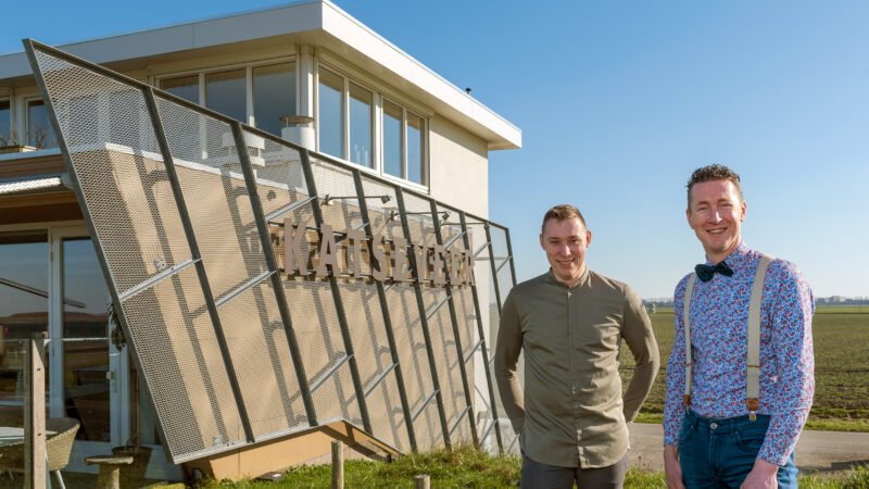 Chef Leon Vermaire en maître-sommelier Paul Labruijere van Katseveer* in Wilhelminadorp